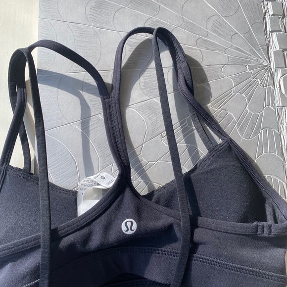 Lululemon Flow Tank Top - Picture 4 of 6